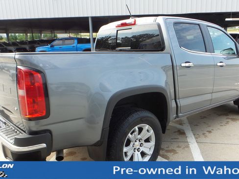 Used 2022 Chevrolet Colorado LT w/ LT Convenience Package image 5