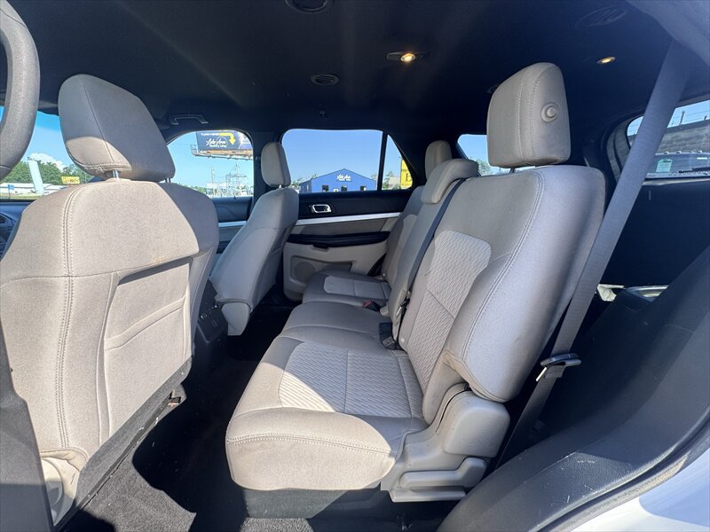 Used 2018 Ford Explorer 4WD image 17