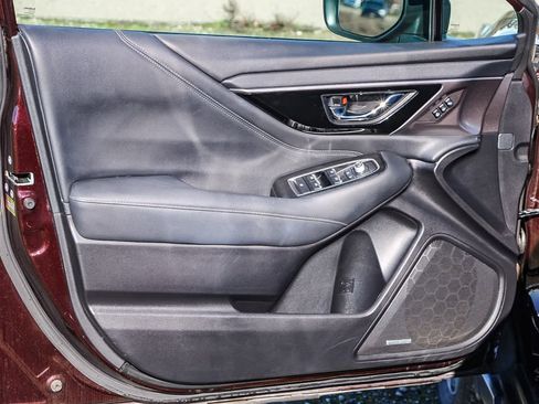 Used 2023 Subaru Outback Limited image 18