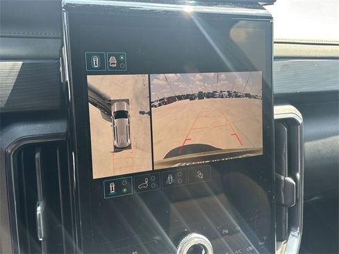 Certified 2024 GMC Acadia AT4 w/ Super Cruise Package image 6