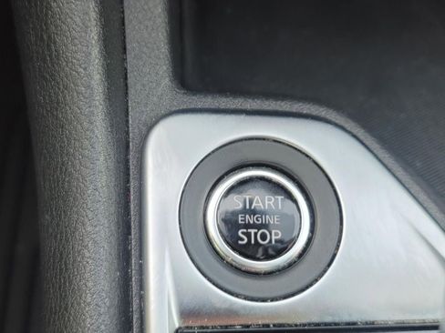 Used 2024 Nissan Sentra SR FWD image 23