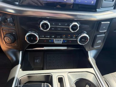 Used 2023 Ford F150 Raptor AWD/4WD image 33