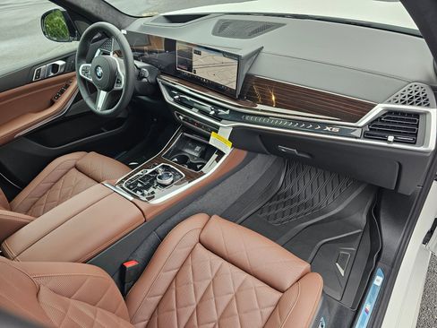 New 2026 BMW X5 xDrive40i w/ Executive Package image 47