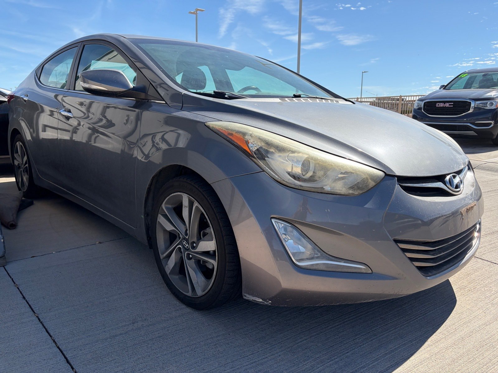 Used 2014 Hyundai Elantra Limited w/ Option Group 03 FWD image 2