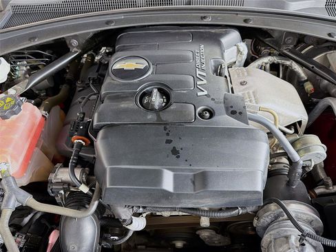 Used 2022 Chevrolet Camaro LT RWD image 27