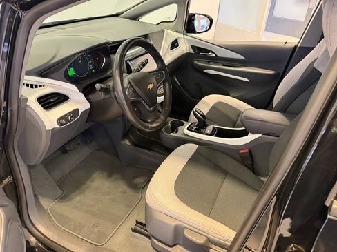 Used 2019 Chevrolet Bolt LT image 9