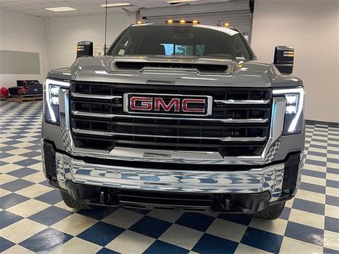 New 2026 GMC Sierra 2500 SLT w/ SLT Premium Package image 2