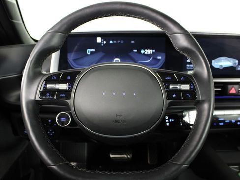 Certified 2025 Hyundai Ioniq 6 Limited image 8