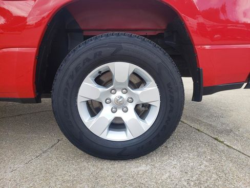 Used 2023 RAM 1500 Big Horn AWD/4WD image 24