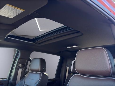 Certified 2024 GMC Sierra 2500 Denali w/ Denali Reserve Package image 13