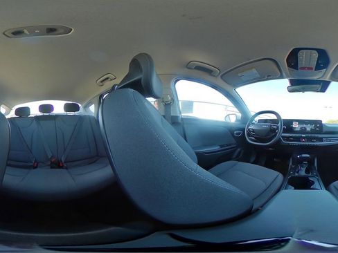 Used 2025 Kia K4 LXS image 43