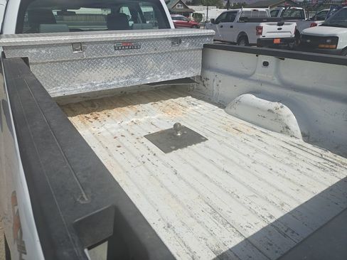 Used 2016 Chevrolet Silverado 3500 W/T AWD/4WD image 6