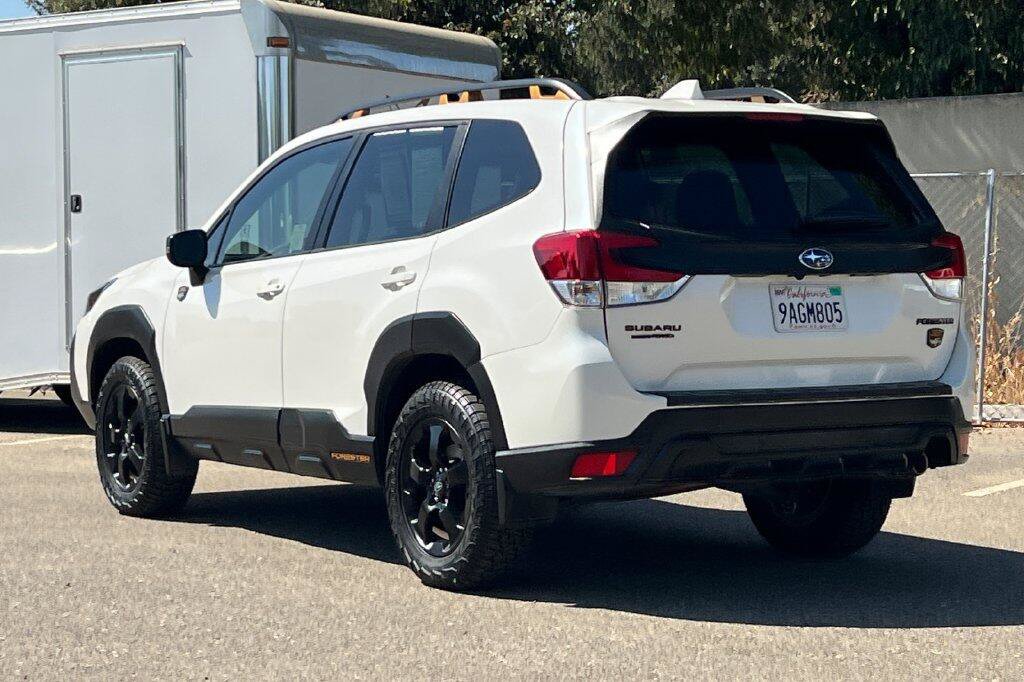 Used 2022 Subaru Forester Wilderness w/ Wilderness Package AWD/4WD image 6