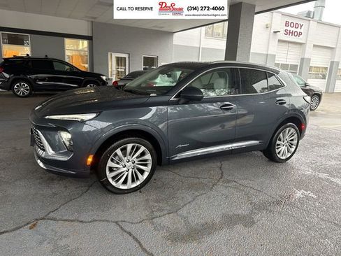 New 2026 Buick Envision Avenir image 1
