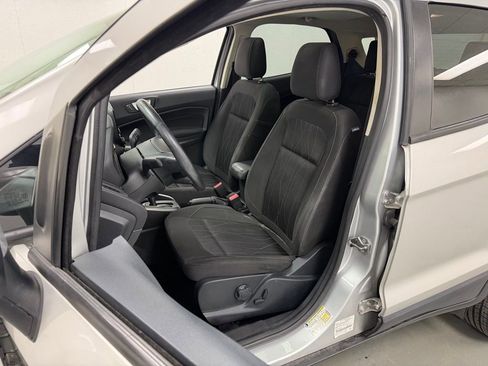 Used 2018 Ford EcoSport SE FWD image 19