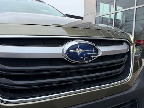 Used 2021 Subaru Outback Limited image 14