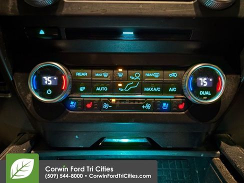 Used 2018 Ford Expedition Max XLT w/ Equipment Group 202A image 7