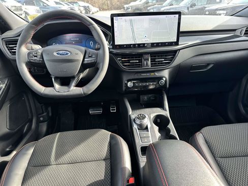 Used 2023 Ford Escape ST-Line Elite image 17