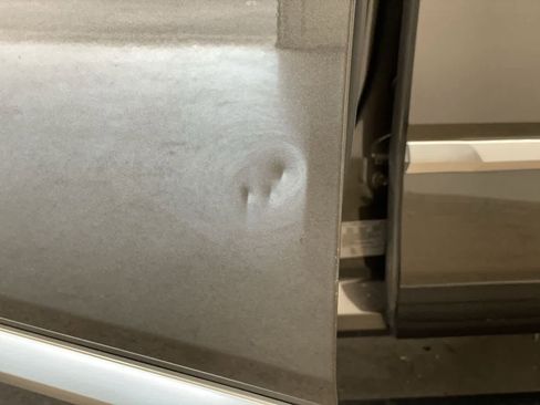 Used 2020 Cadillac Escalade Platinum image 39