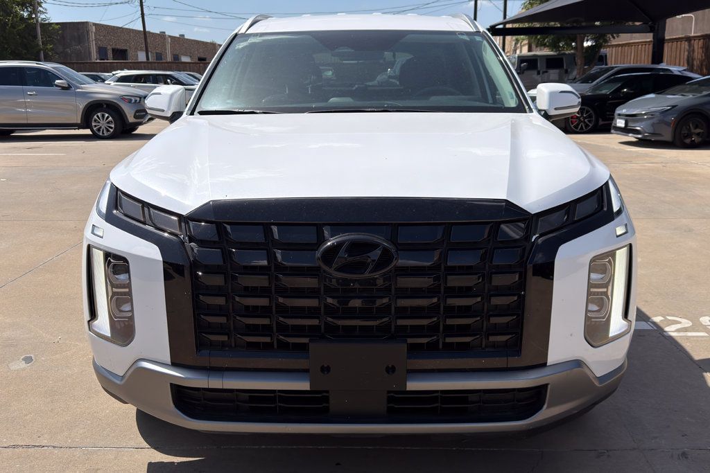 Used 2025 Hyundai Palisade SEL FWD image 2