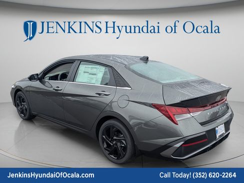 New 2026 Hyundai Elantra SEL Sport Premium FWD image 6
