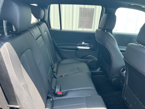 Used 2026 Mercedes-Benz GLB 250 image 23