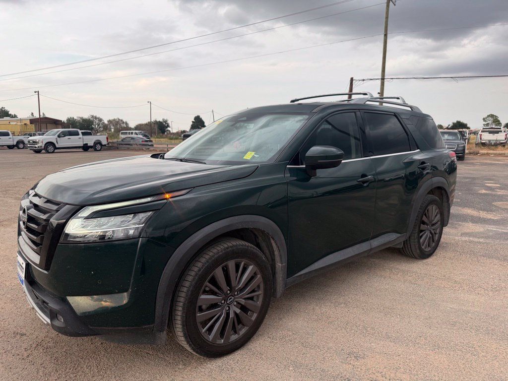 Used 2022 Nissan Pathfinder SL w/ SL Premium Package FWD image 1