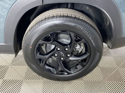 New 2026 Chevrolet Trax LT FWD image 17