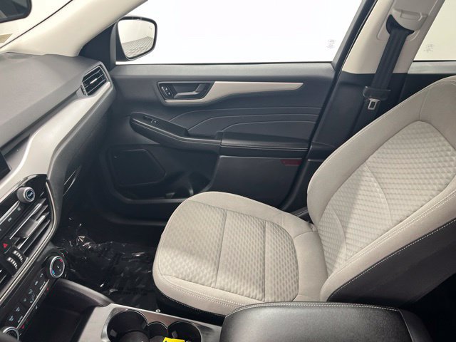 Used 2022 Ford Escape SE w/ Cold Weather Package AWD/4WD image 16