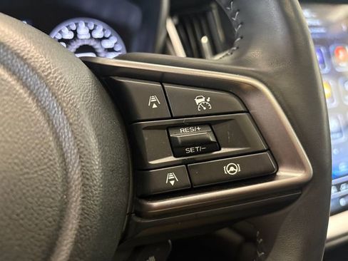 Used 2023 Subaru Outback Touring AWD/4WD image 17