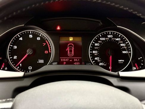Used 2010 Audi A4 2.0T Premium FWD image 18