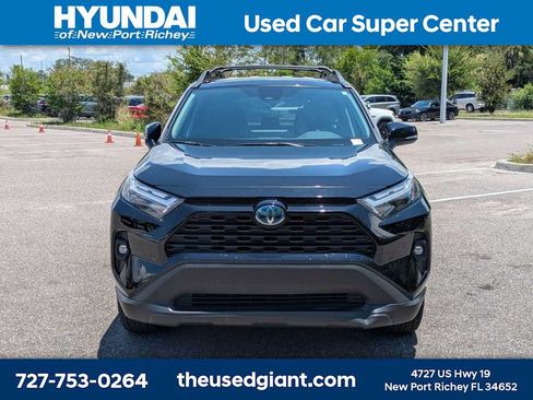 Used 2024 Toyota RAV4 AWD Hybrid image 8