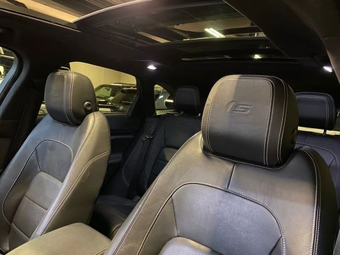 Used 2019 Jaguar F-PACE S image 28