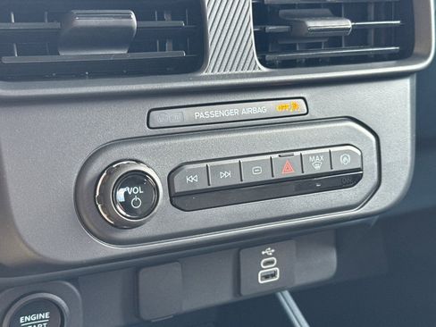 New 2025 Ford Maverick XLT w/ XLT Luxury Package image 27