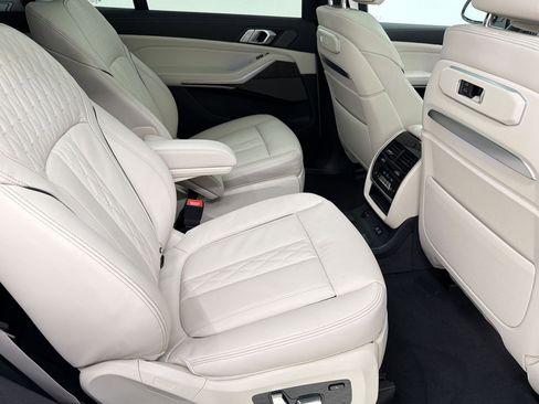 New 2026 BMW X7 M60i AWD/4WD image 24