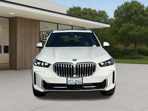 Used 2026 BMW X5 sDrive40i w/ Premium Package RWD image 4