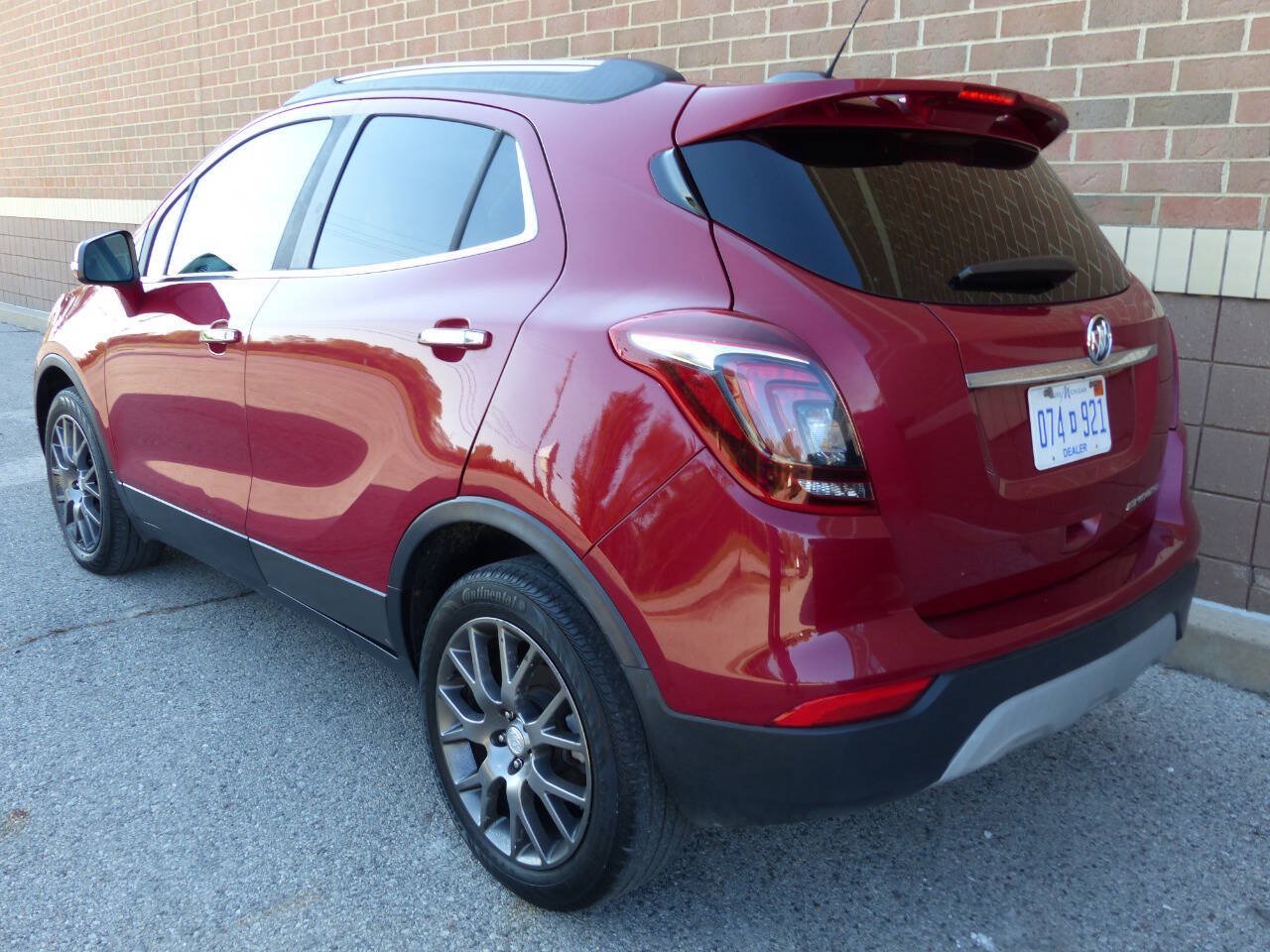 Used 2019 Buick Encore Sport Touring w/ Safety Package FWD image 8