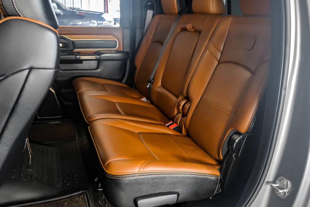 Used 2022 RAM 3500 Limited AWD/4WD image 28