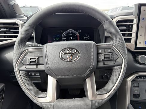 New 2026 Toyota Tundra Limited AWD/4WD image 15