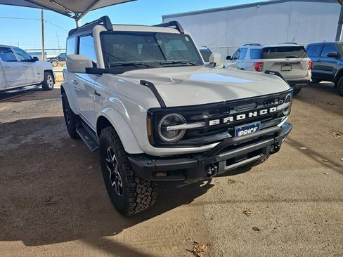 Used 2023 Ford Bronco Outer Banks image 7