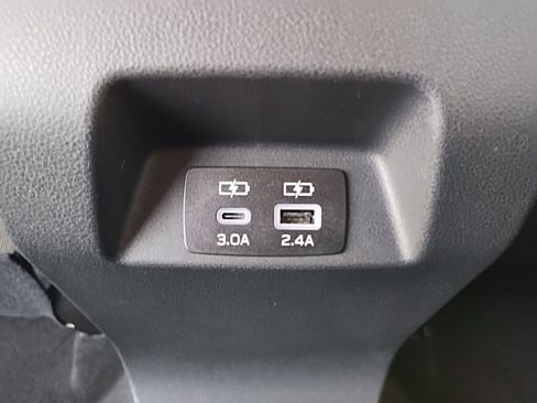 Used 2026 Subaru Crosstrek 2.0i Premium image 45