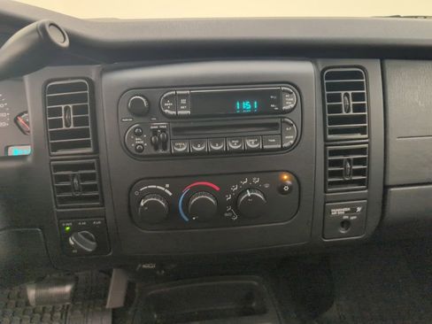 Used 2003 Dodge Dakota Base image 25
