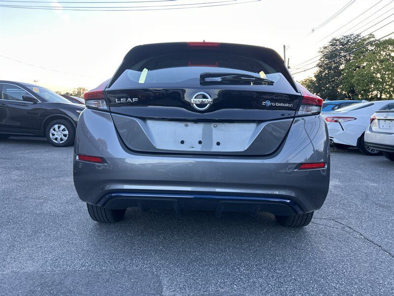 Used 2019 Nissan Leaf S w/ S Charge Package FWD image 5