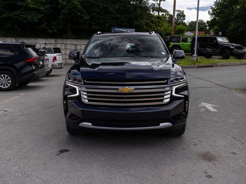 Used 2023 Chevrolet Tahoe High Country RWD image 2