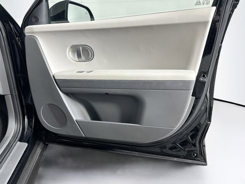 Used 2024 Hyundai Ioniq 5 SEL image 33