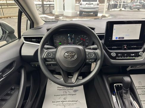 Certified 2024 Toyota Corolla LE image 35