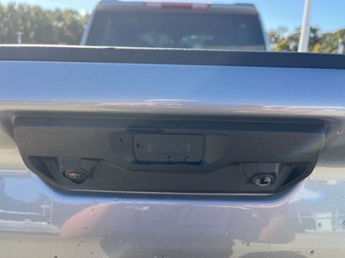 Used 2026 Chevrolet Silverado 2500 Custom w/ Custom Value Package image 8