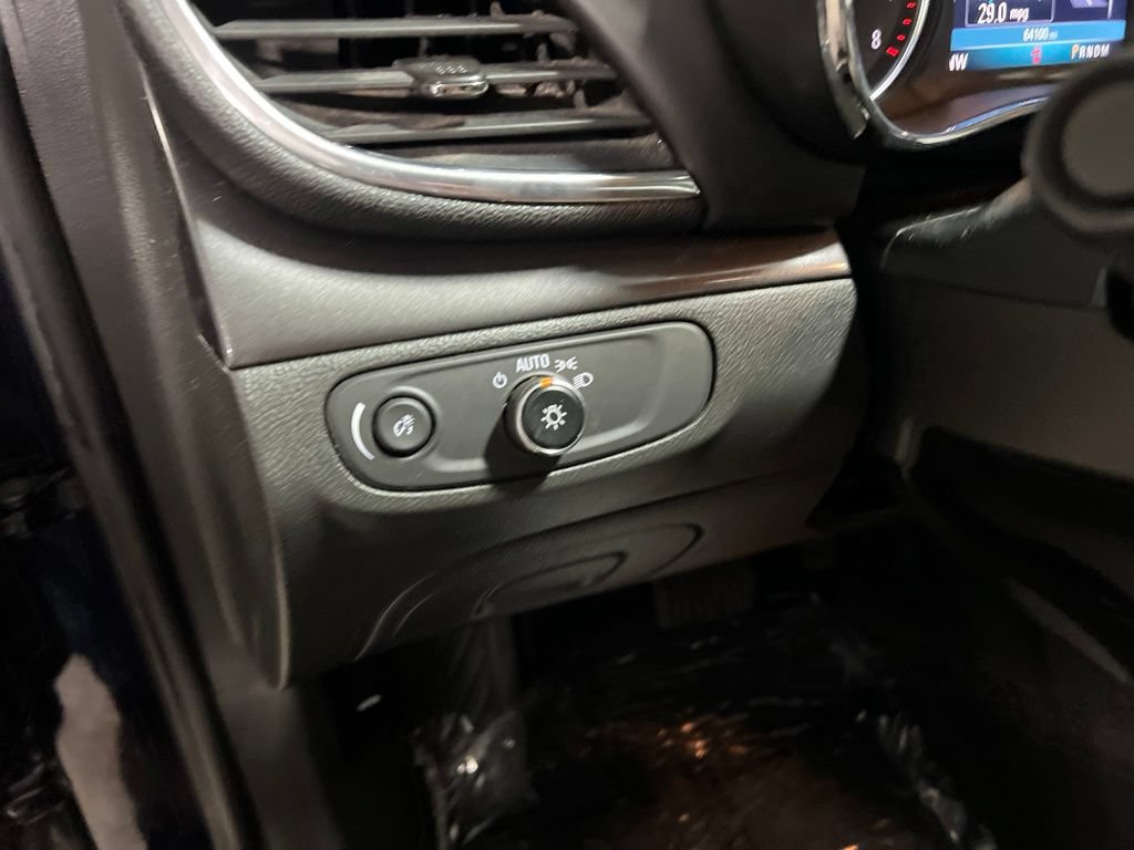 Used 2022 Buick Encore Preferred w/ Safety Package AWD/4WD image 22