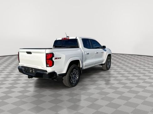 Used 2025 Chevrolet Colorado Z71 w/ Technology Package image 8