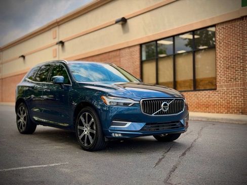 Used 2020 Volvo XC60 T5 Inscription FWD image 1